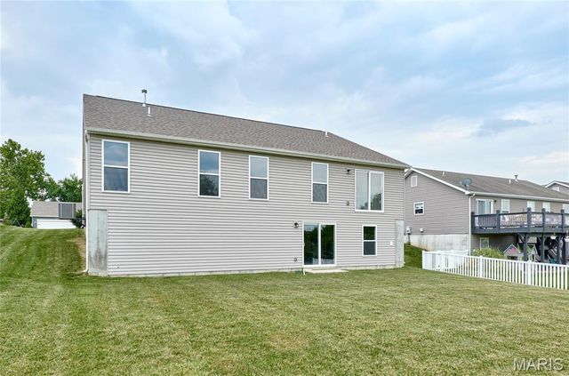 631 Grand Teton Drive, Troy, MO 63379