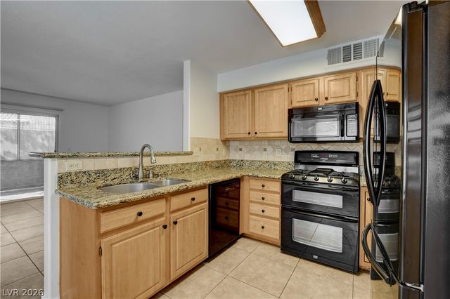 5710 East Tropicana Avenue 1172, Las Vegas, NV 89122