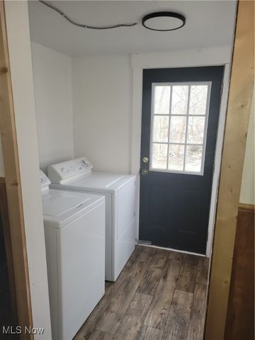 585 W Glendale Street, Bedford, OH 44146