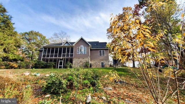 201 LIBERTY LN, Middletown, VA 22645