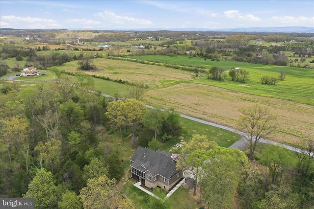 201 LIBERTY LN, Middletown, VA 22645