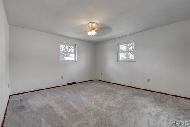 213 Utah Place, Bethalto, IL 62010