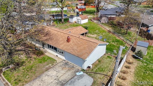213 Utah Place, Bethalto, IL 62010