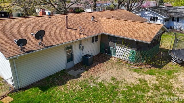213 Utah Place, Bethalto, IL 62010