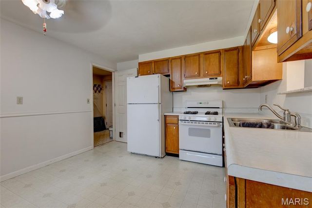213 Utah Place, Bethalto, IL 62010