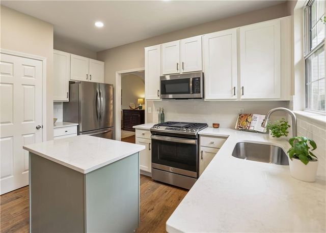 5075 Baywood Drive, Roswell, GA 30076