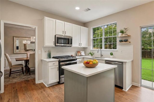 5075 Baywood Drive, Roswell, GA 30076