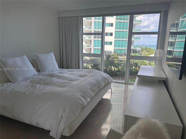 10275 Collins Ave 533, Bal Harbour, FL 33154