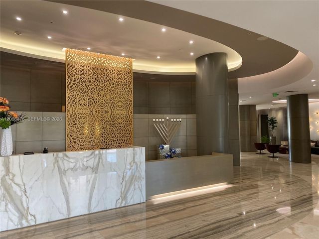 10275 Collins Ave 533, Bal Harbour, FL 33154