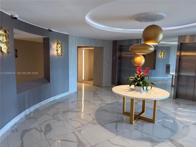 10275 Collins Ave 533, Bal Harbour, FL 33154