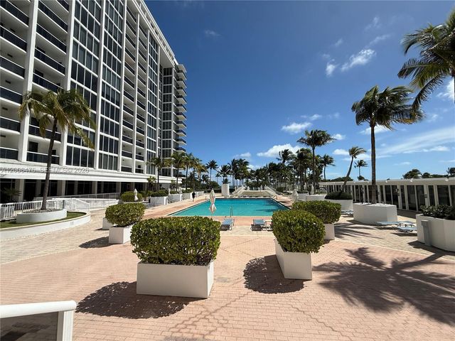 10275 Collins Ave 533, Bal Harbour, FL 33154
