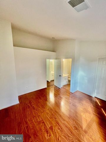 16949 TOMS RIVER LOOP, Dumfries, VA 22026