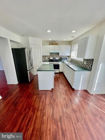 16949 TOMS RIVER LOOP, Dumfries, VA 22026