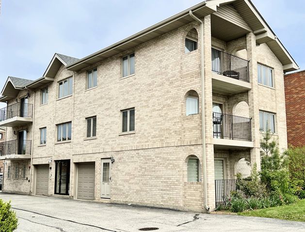 10620 Central Avenue 2B, Chicago Ridge, IL 60415