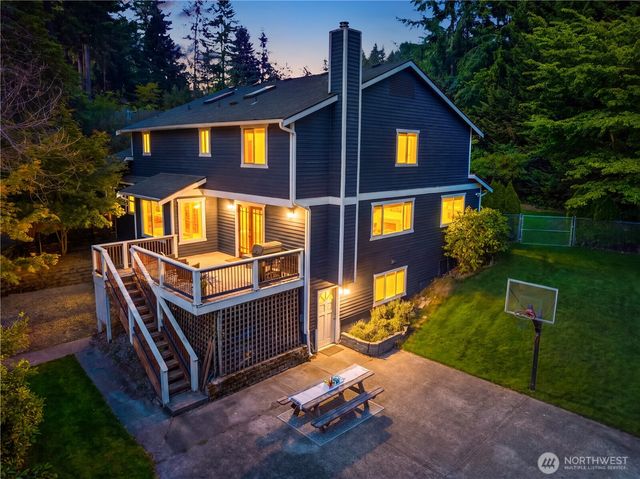 6907 184th Street SE, Snohomish, WA 98296