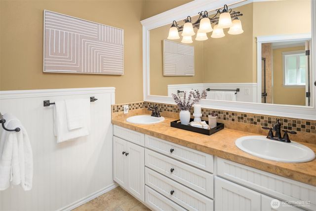 6907 184th Street SE, Snohomish, WA 98296