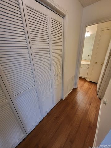 6316 Cambridge Dr Apt 3, San Antonio, TX 78218