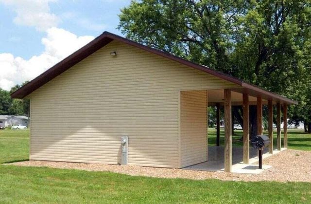 2715 Mabie STREET, Delavan, WI 53115