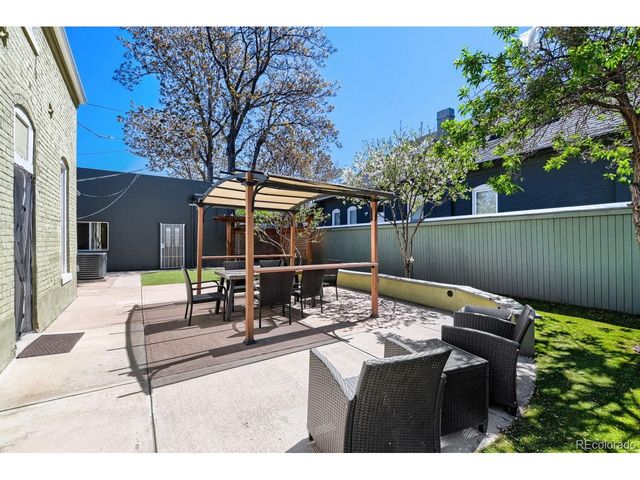 1960 N Clarkson St, Denver, CO 80218