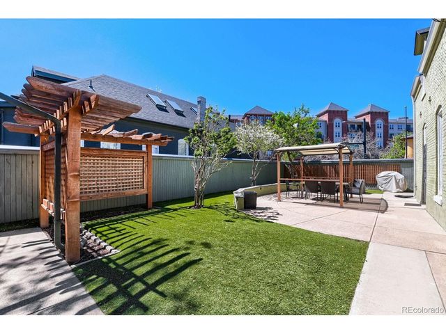 1960 N Clarkson St, Denver, CO 80218