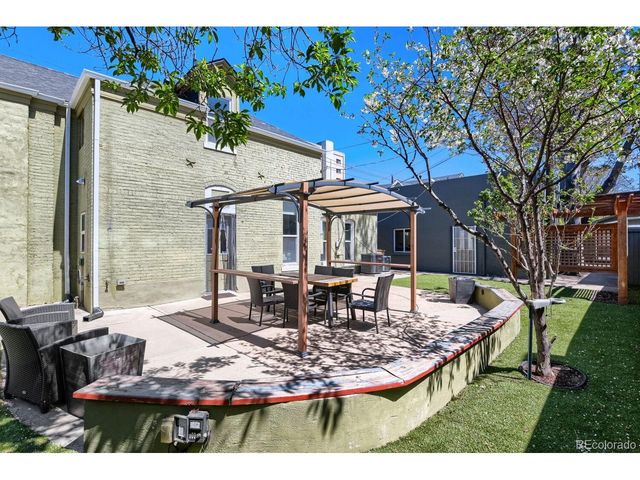 1960 N Clarkson St, Denver, CO 80218