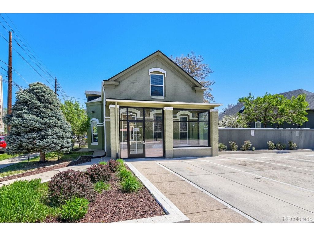 1960 N Clarkson St, Denver, CO 80218