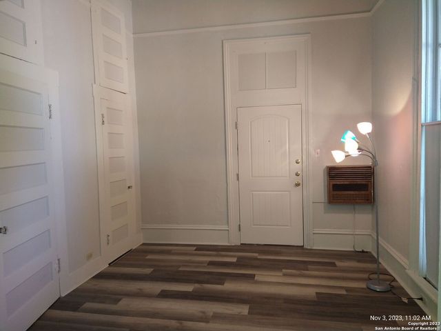 822 E Carson St Apt 2, San Antonio, TX 78208