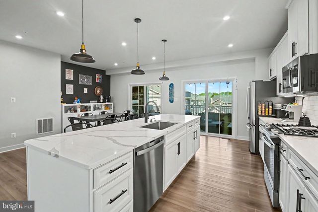 10835 BECKENHAM ST, Middle River, MD 21220