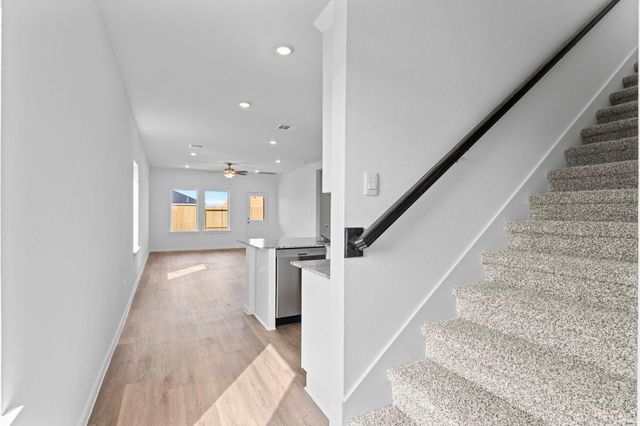 1418 Angelfish, Iowa Colony, TX 77583