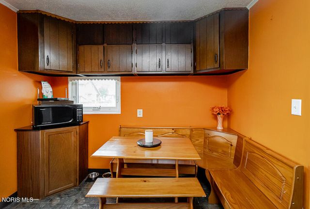 718 Plymouth Street, Toledo, OH 43605