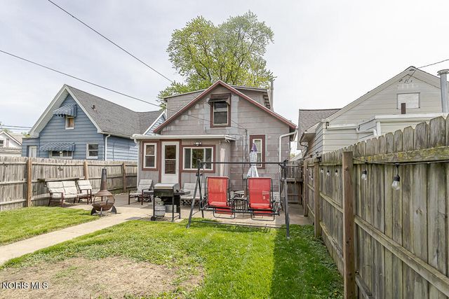 718 Plymouth Street, Toledo, OH 43605