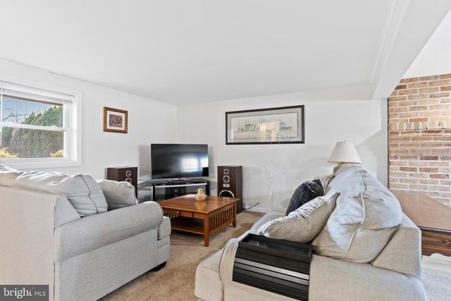 243 RIDGE HILL ROAD, Mechanicsburg, PA 17050