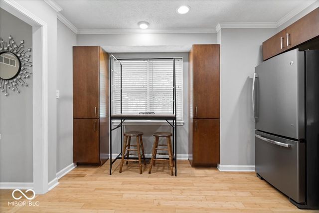 6214 Behner Crossing, Indianapolis, IN 46250