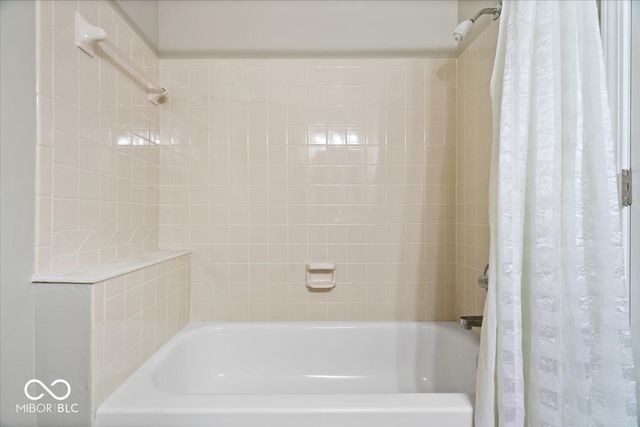 6214 Behner Crossing, Indianapolis, IN 46250