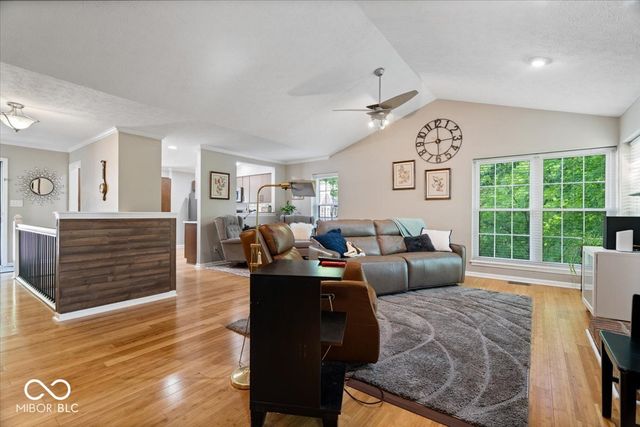 6214 Behner Crossing, Indianapolis, IN 46250