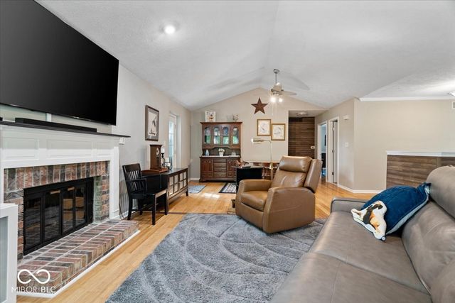6214 Behner Crossing, Indianapolis, IN 46250