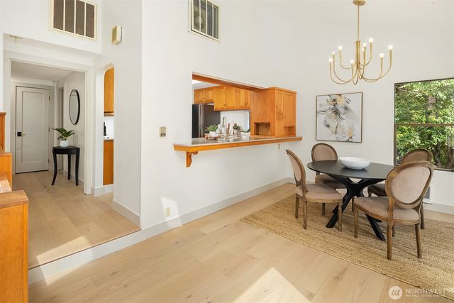 12640 Manzanita Road NE, Bainbridge Island, WA 98110