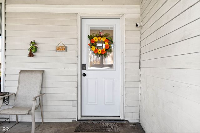 7120 N 250 E, Columbus, IN 47203