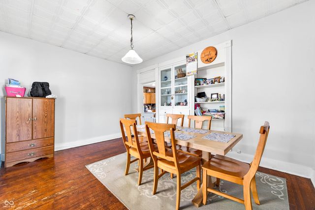 7120 N 250 E, Columbus, IN 47203