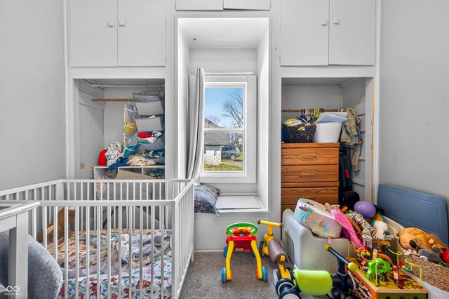 7120 N 250 E, Columbus, IN 47203