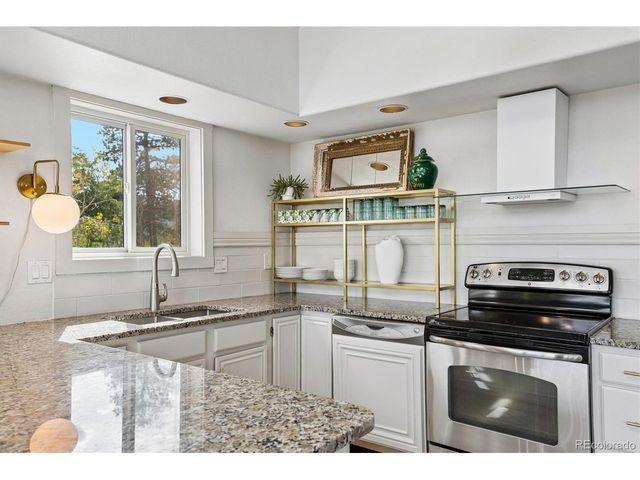 38 Pinon Rd, Bailey, CO 80421