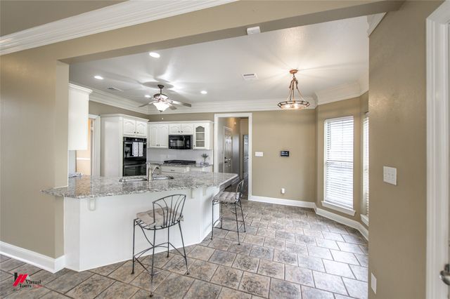 339 Hunters Hollow, Bossier City, LA 71111