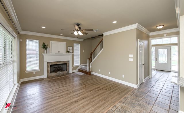 339 Hunters Hollow, Bossier City, LA 71111