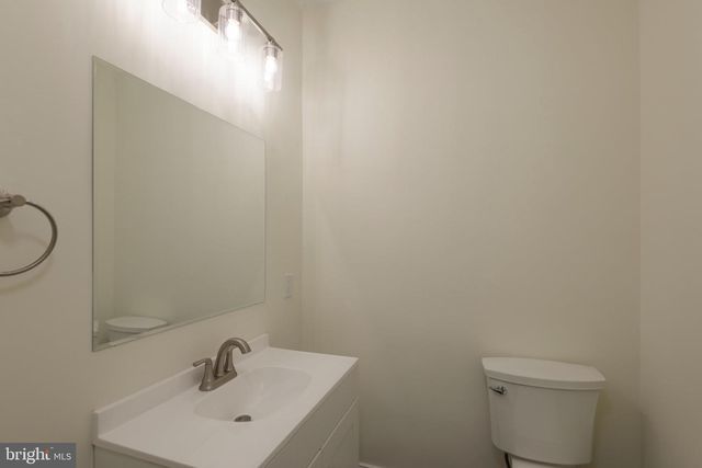 448 BROAD ST, Oxford, PA 19363