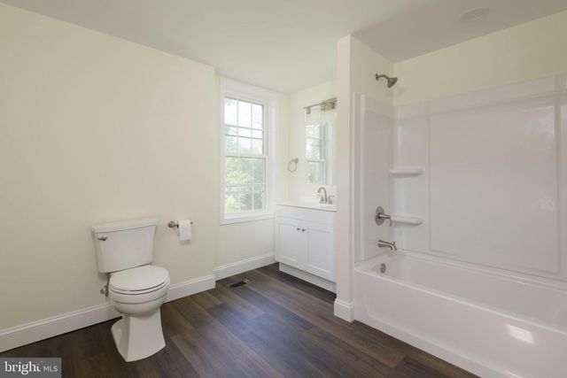448 BROAD ST, Oxford, PA 19363