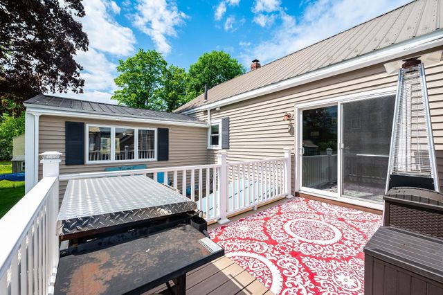 25 Adams Avenue, Rochester, NH 03867