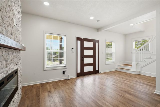 4529 Wyoming Street, Kansas City, MO 64111