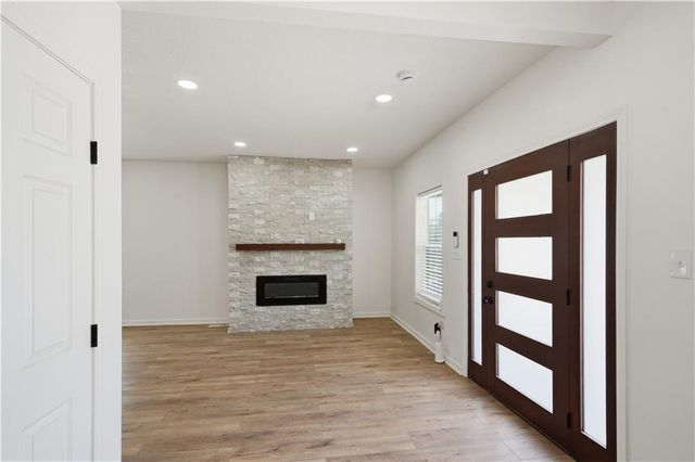 4529 Wyoming Street, Kansas City, MO 64111