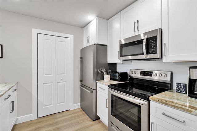 31 Plantation Drive 203, Vero Beach, FL 32966