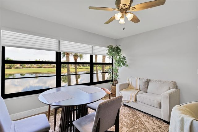 31 Plantation Drive 203, Vero Beach, FL 32966